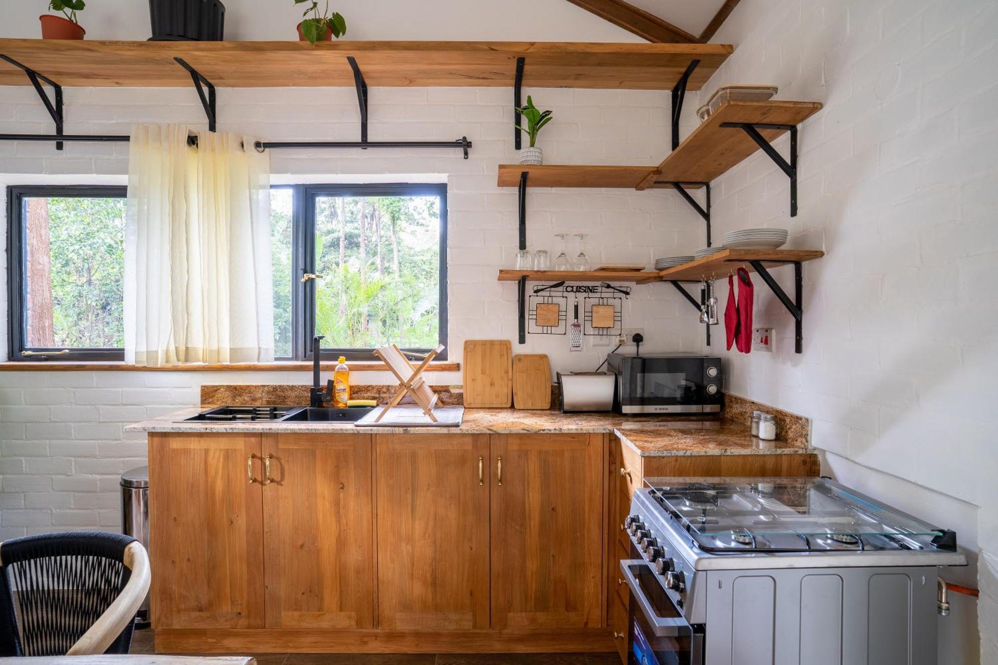 Ferienwohnung The Jungle Oasis With Heated Pool Nairobi Exterior foto