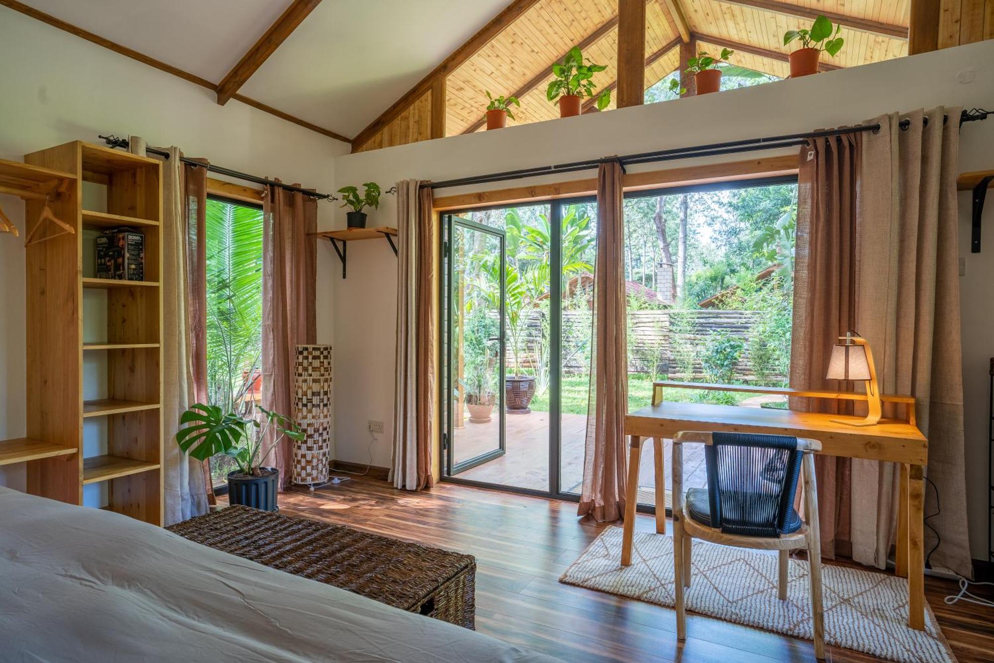 Ferienwohnung The Jungle Oasis With Heated Pool Nairobi Exterior foto