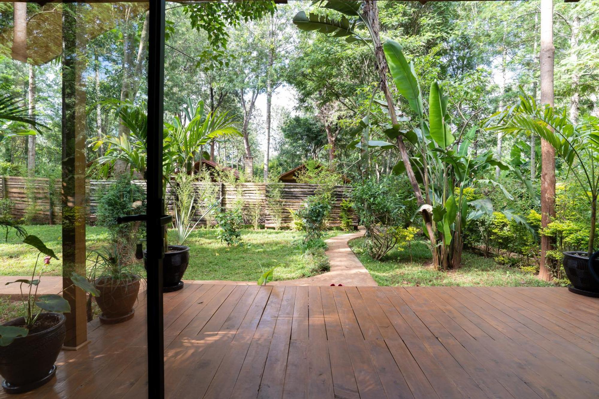 Ferienwohnung The Jungle Oasis With Heated Pool Nairobi Exterior foto